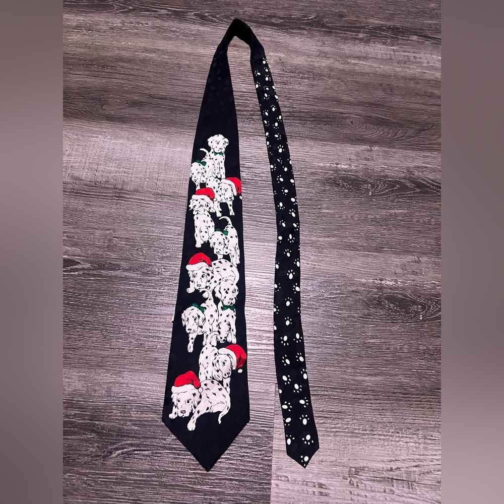 Vintage with original tags Dalmatian Christmas Tie 100%silk